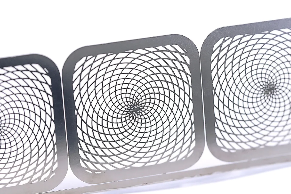 Switzer Manufacturing Photography | Metal Screens Photos | Part Photography